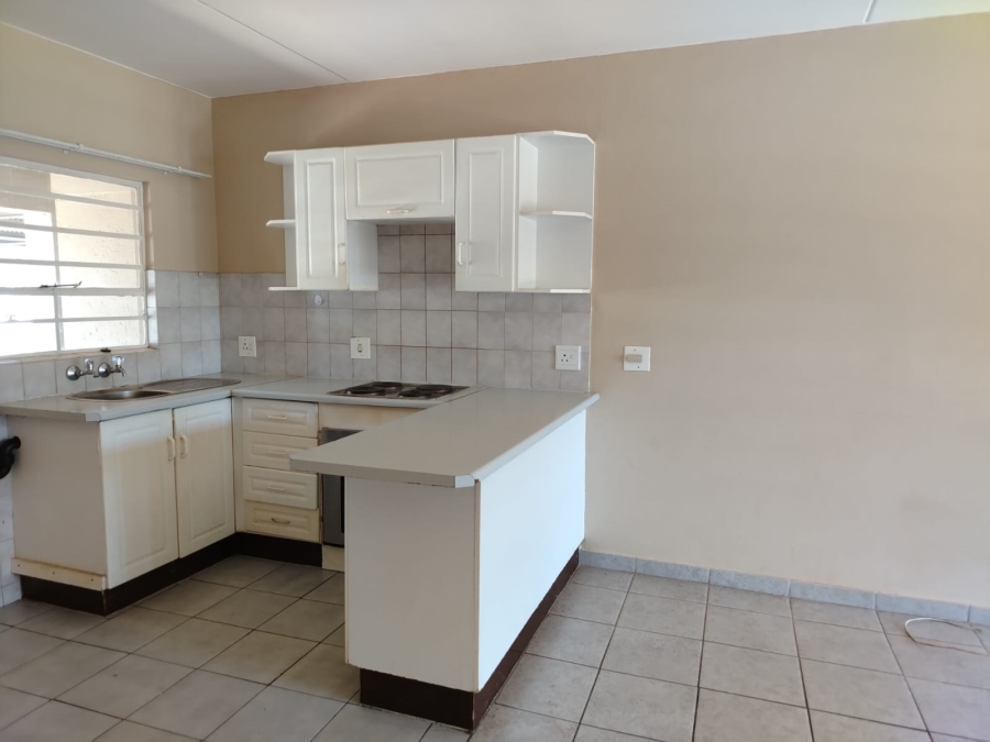3 Bedroom Property for Sale in Geelhoutpark North West